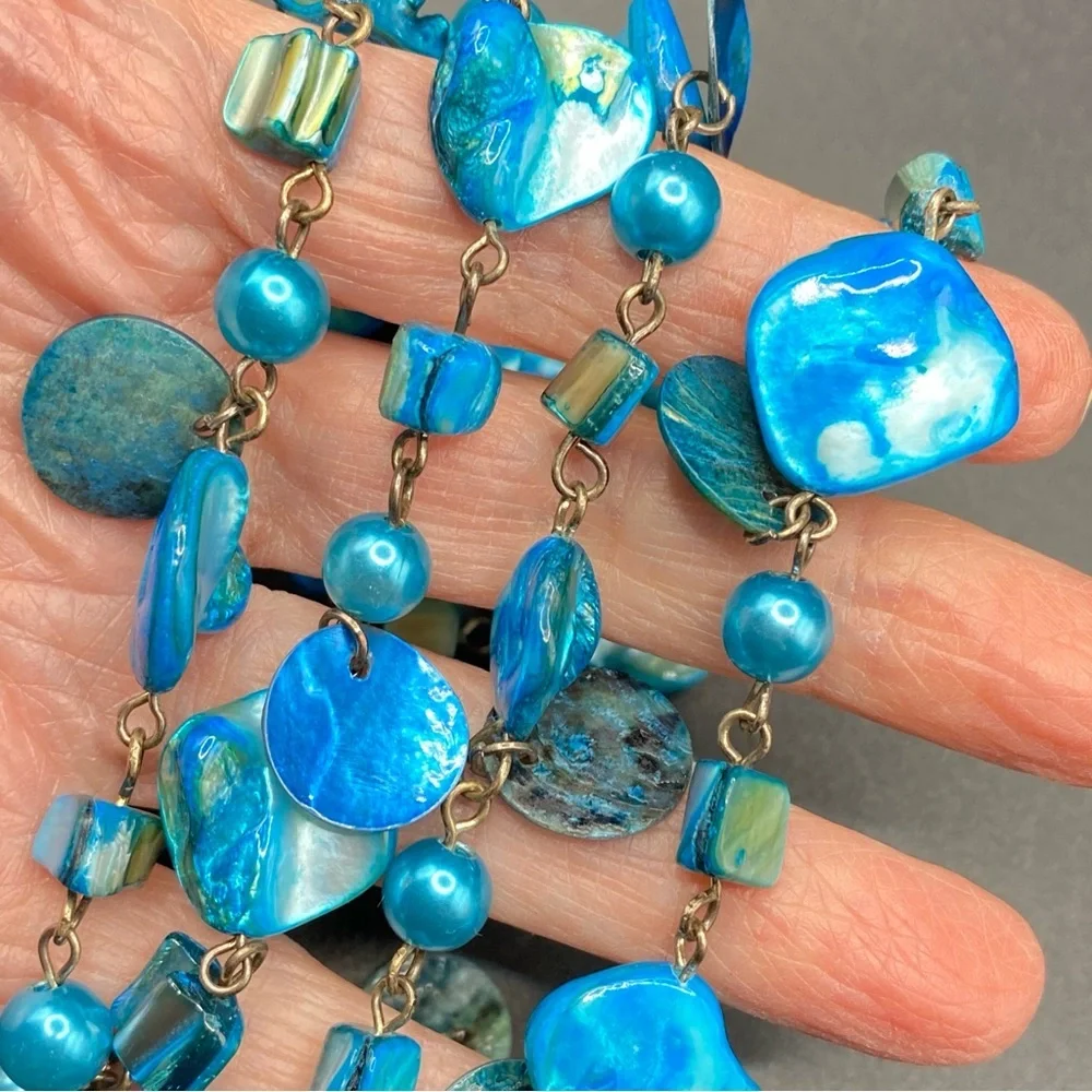 AVENUE Blue Natural Seashells Long Necklace Bohemian Style Oceancore Beachcore - Picture 8 of 9